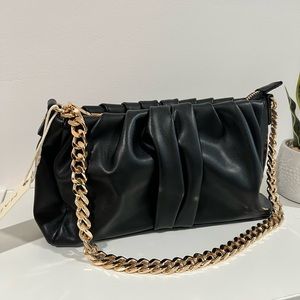 Madison west black back with chain strap
